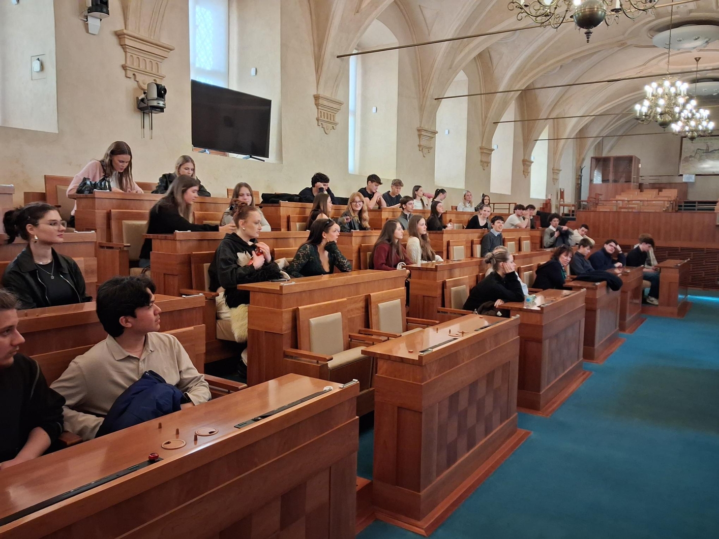 Exkurze – Jeden svět a Senát PČR