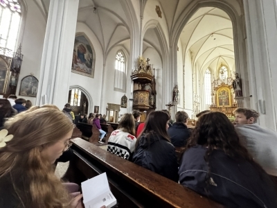 Návštěva kostela v Jindřichově Hradci s historickým výkladem