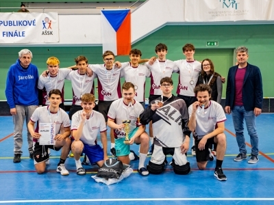 Republikové finále ve florbalu středních škol