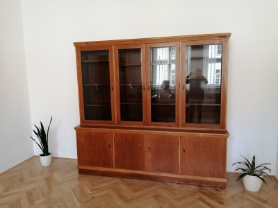 Renovace původního nábytku - sekretář
